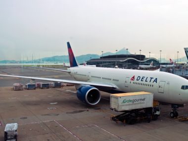 delta-airline-plane