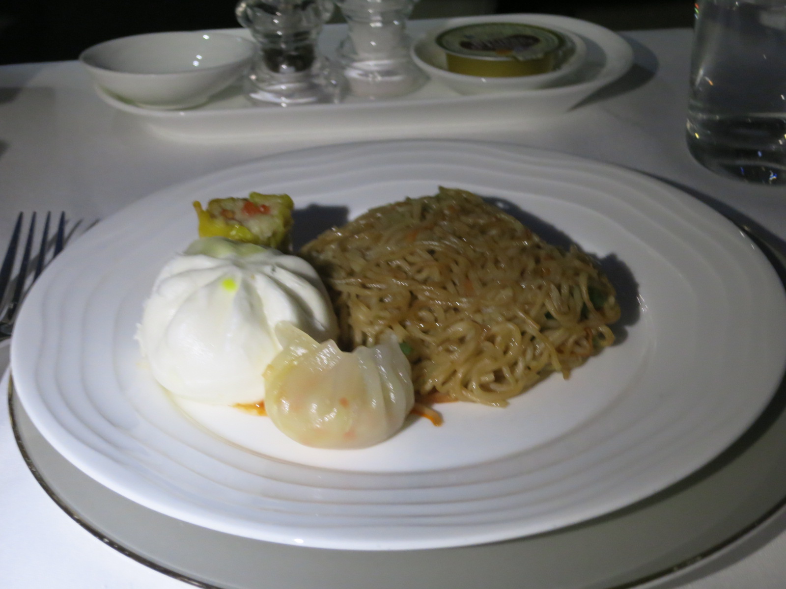 Emirates first class a380 Dubai Bangkok dinner service