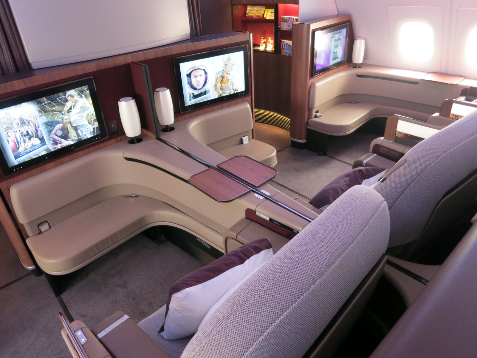 Qatar Airways A380 first class cabin Bangkok-Doha 