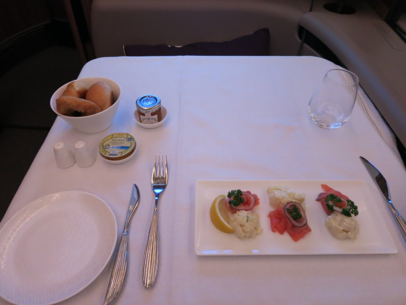 Qatar Airways A380 first class meal service Bangkok-Doha
