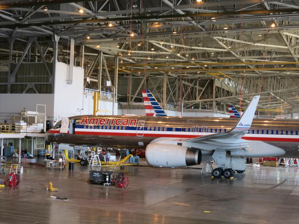 American Airlines Sued For Failing To Return Leased Aircraft View