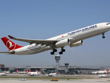 turkish airlines plane