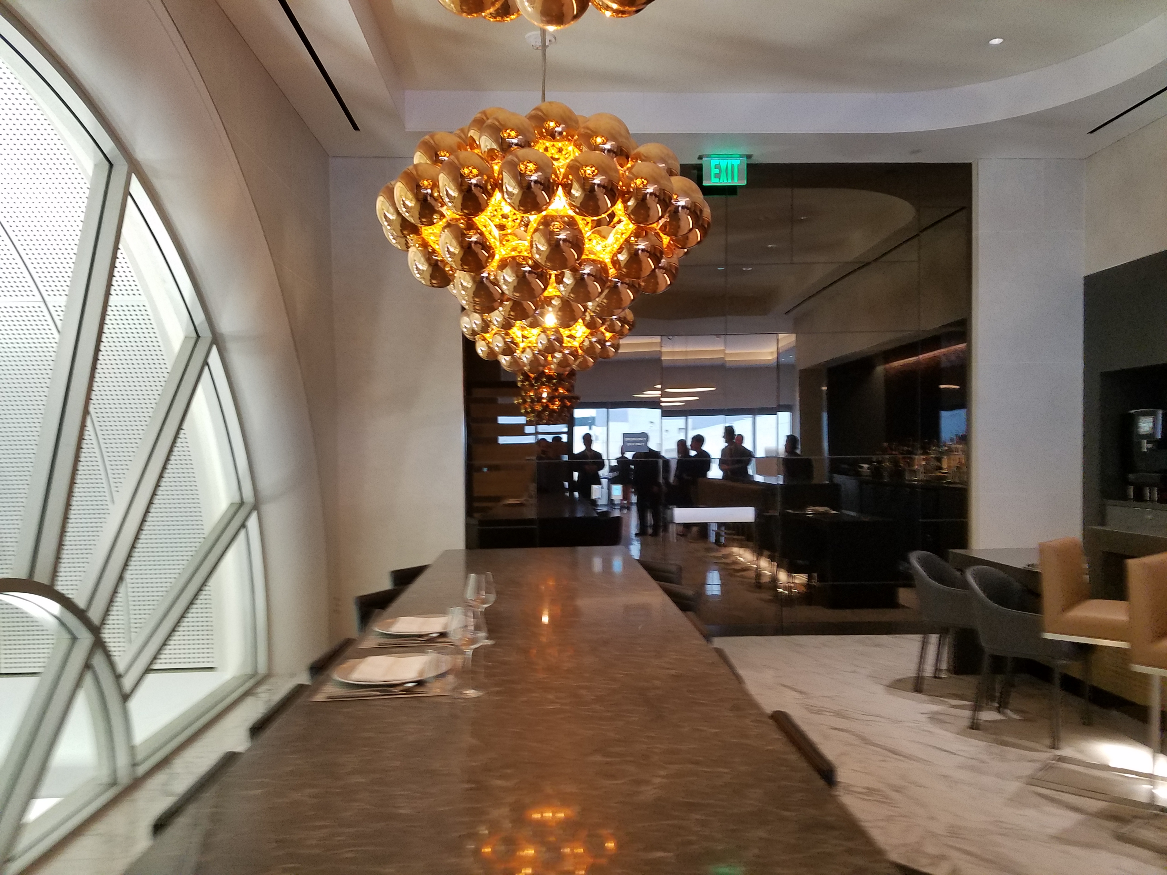american airlines flagship first dining lax
