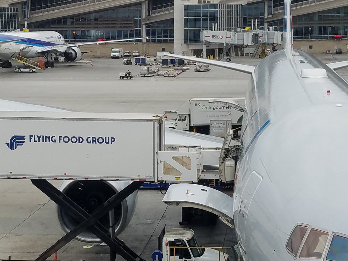Gate Gourmet Will Again Cater American Airlines At Lax Despite Listeria Scare View From The Wing