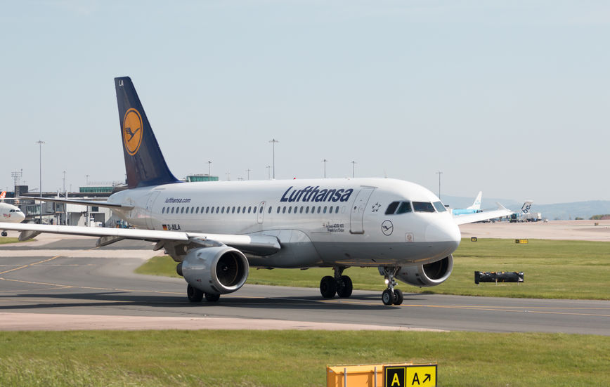 Lufthansa Makes A Third Try At Apologizing For Banning Jews