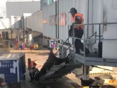 delta baggage handlers