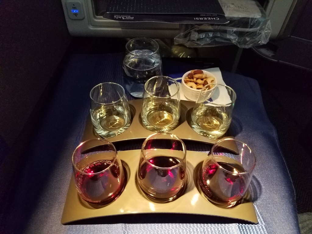 United Airlines Flight Attendants Reminded To Scold Passengers Who Drink Their O..