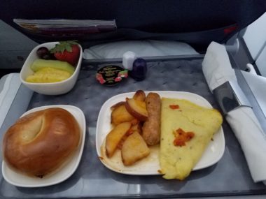 airline breakfast
