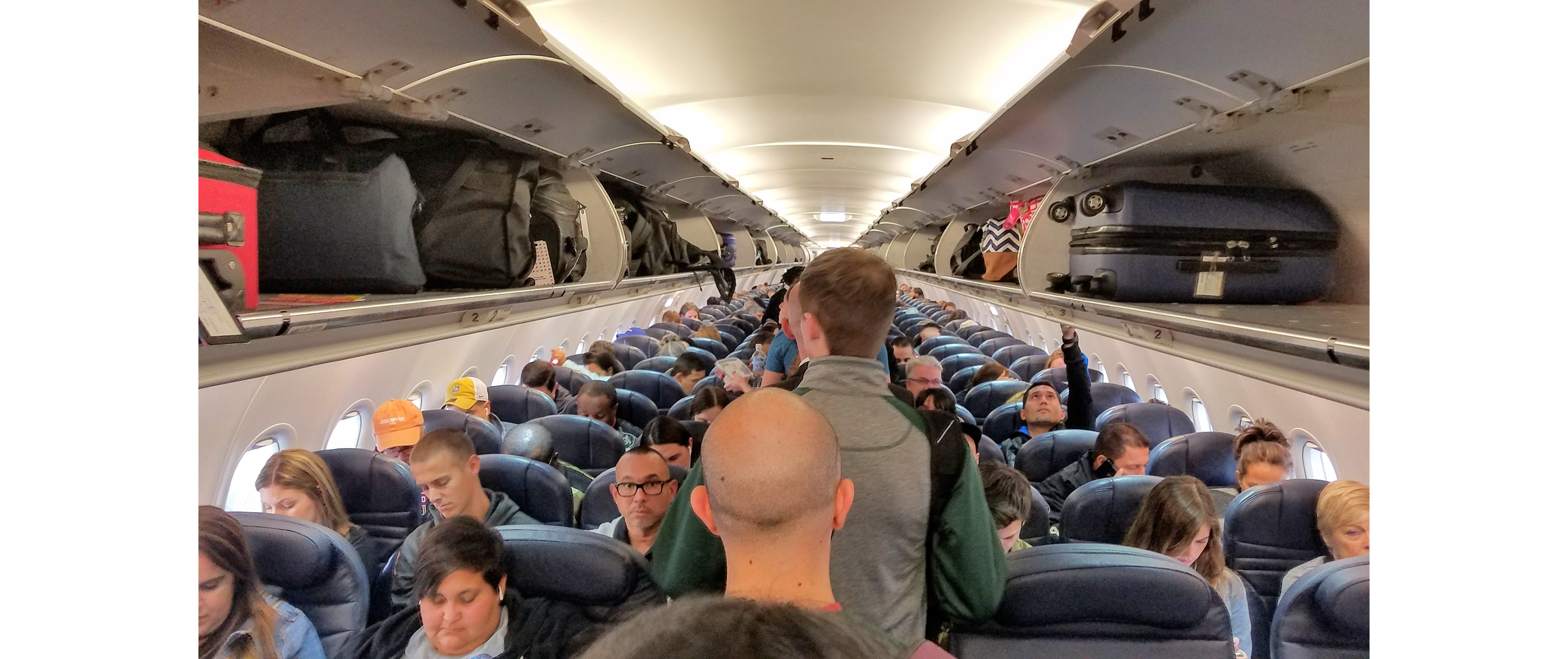 spirit airlines a320 cabin
