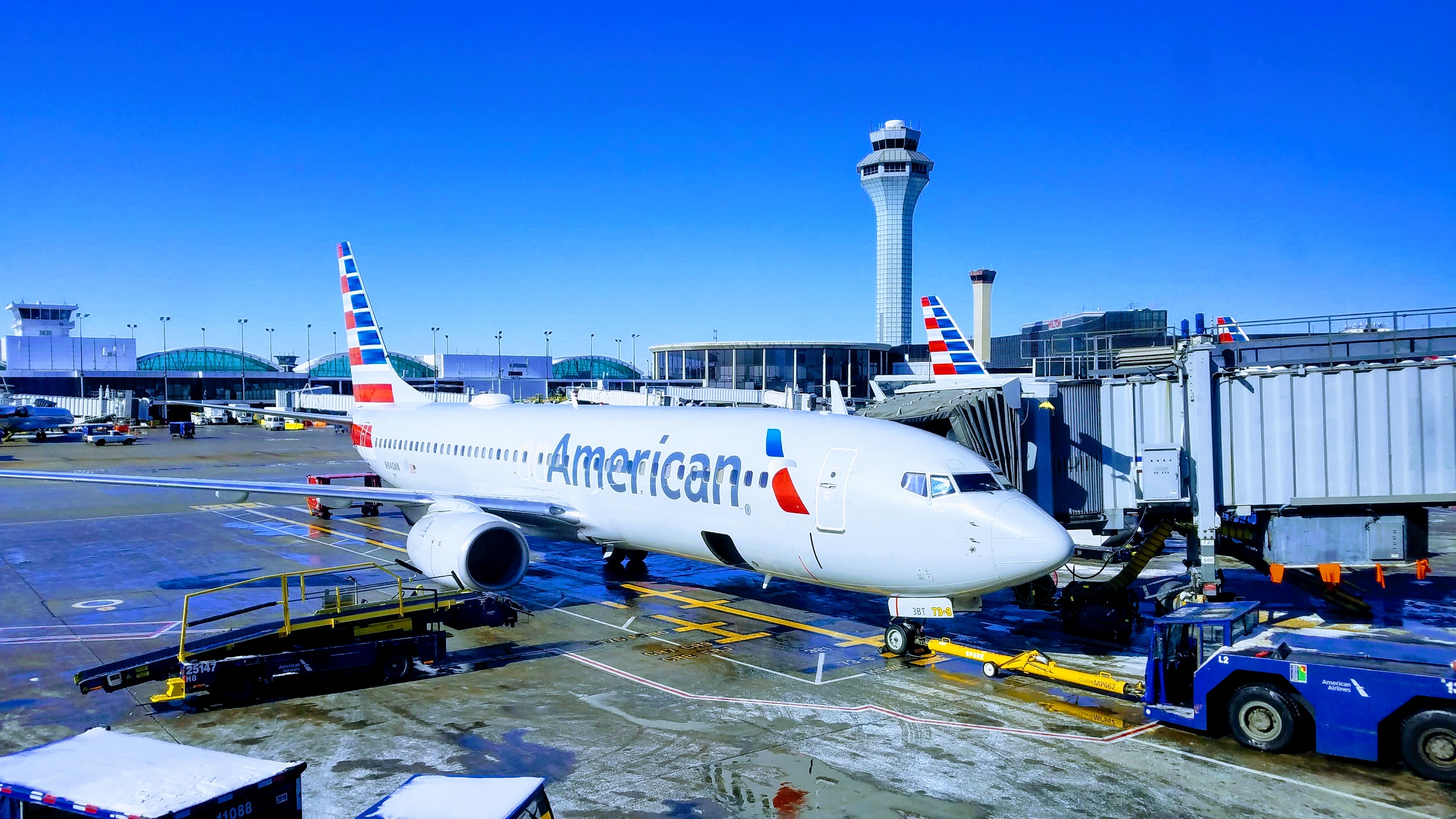 History of American Airlines − Customer service − American Airlines