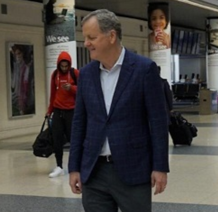Doug Parker Stepping Down As American Airlines CEO