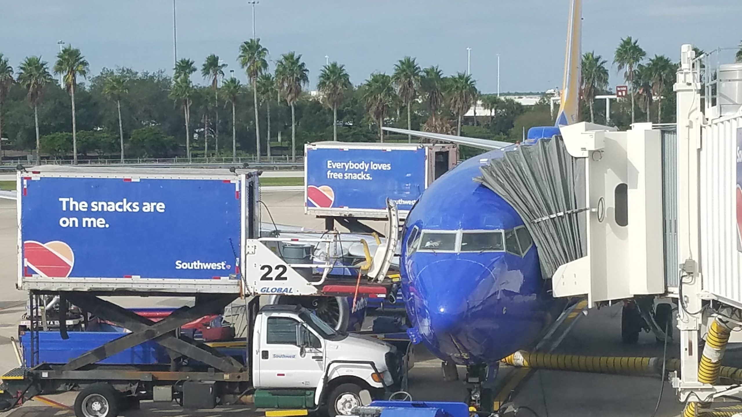 Southwest Airlines Threw Shade At American. Their Pilots Clapped Back.