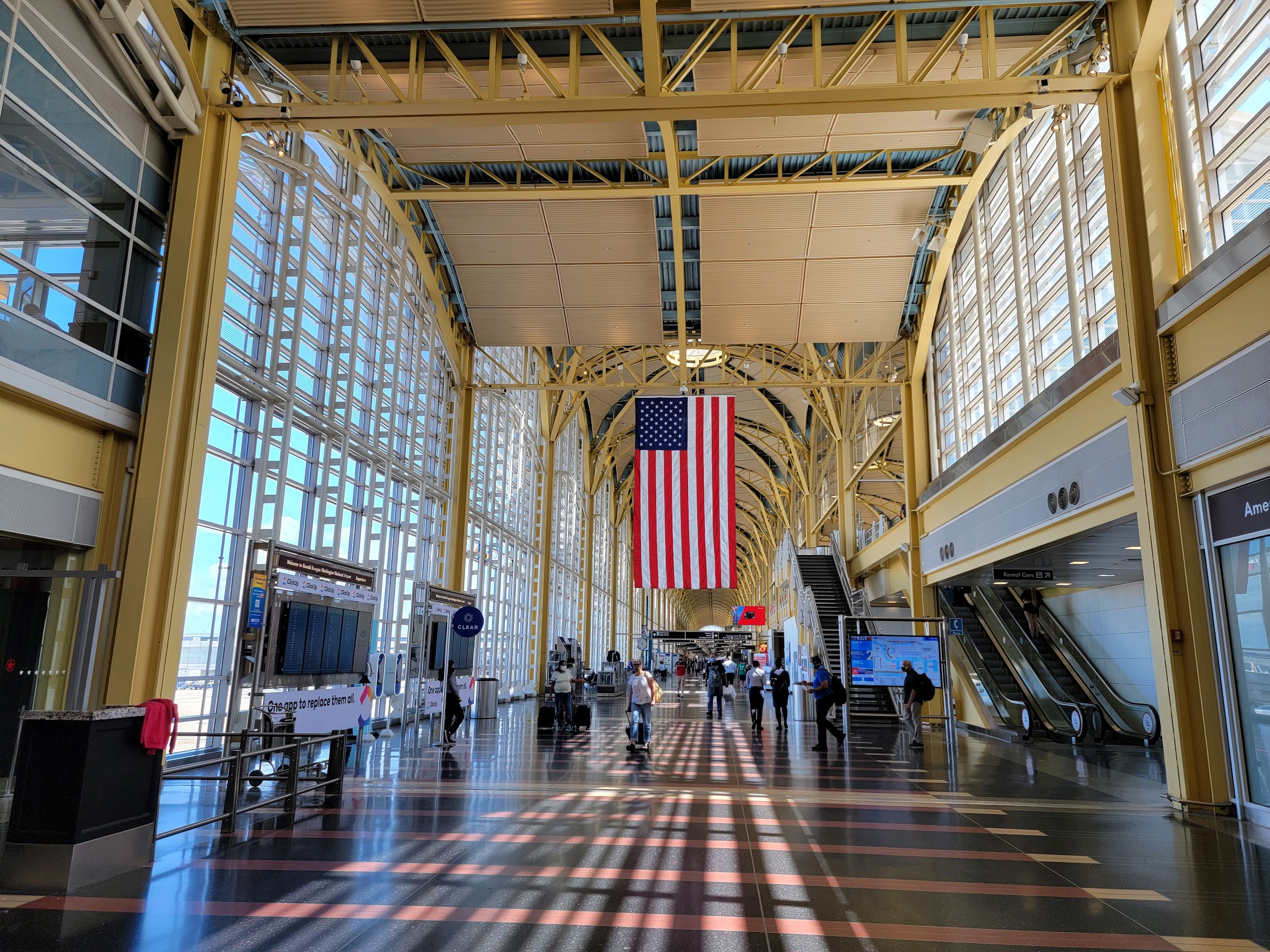 Page, Reagan National Airport