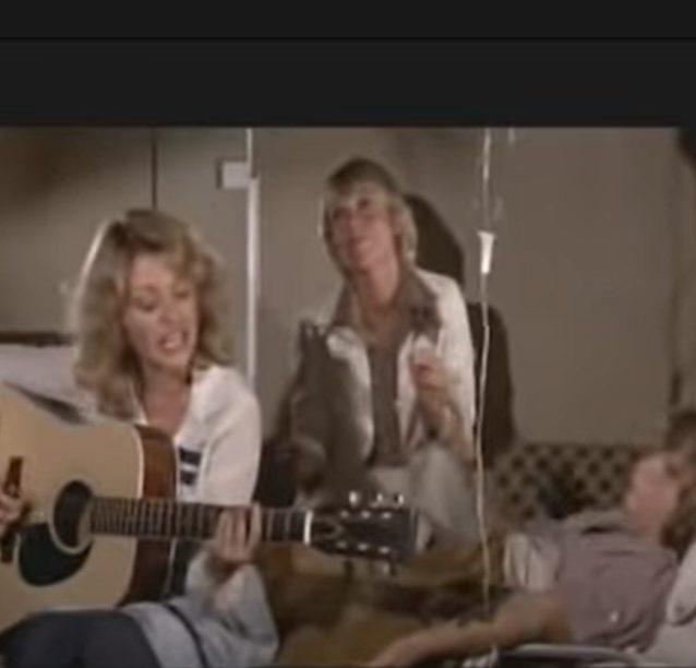 Southwest Airlines Flight Imitates Scene From Airplane! (1980) [Roundup