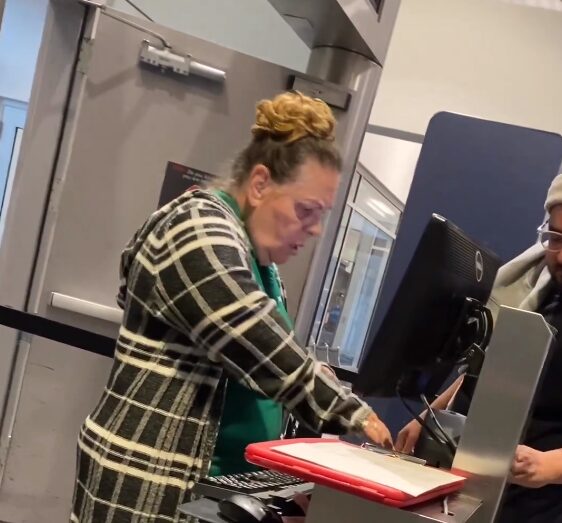 Frontier Airlines Gate Agent Barks Erratically At Passengers While