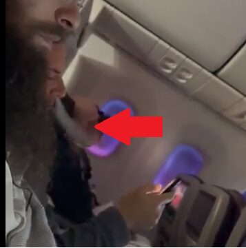 united airlines e cigarette policy TSA Guidelines on Bringing E-Cigarettes and Vapes on Planes United Airlines Passenger Illegally Vapes