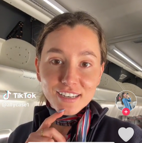 American Airlines Flight Attendant Hates 3 Things About Passengers