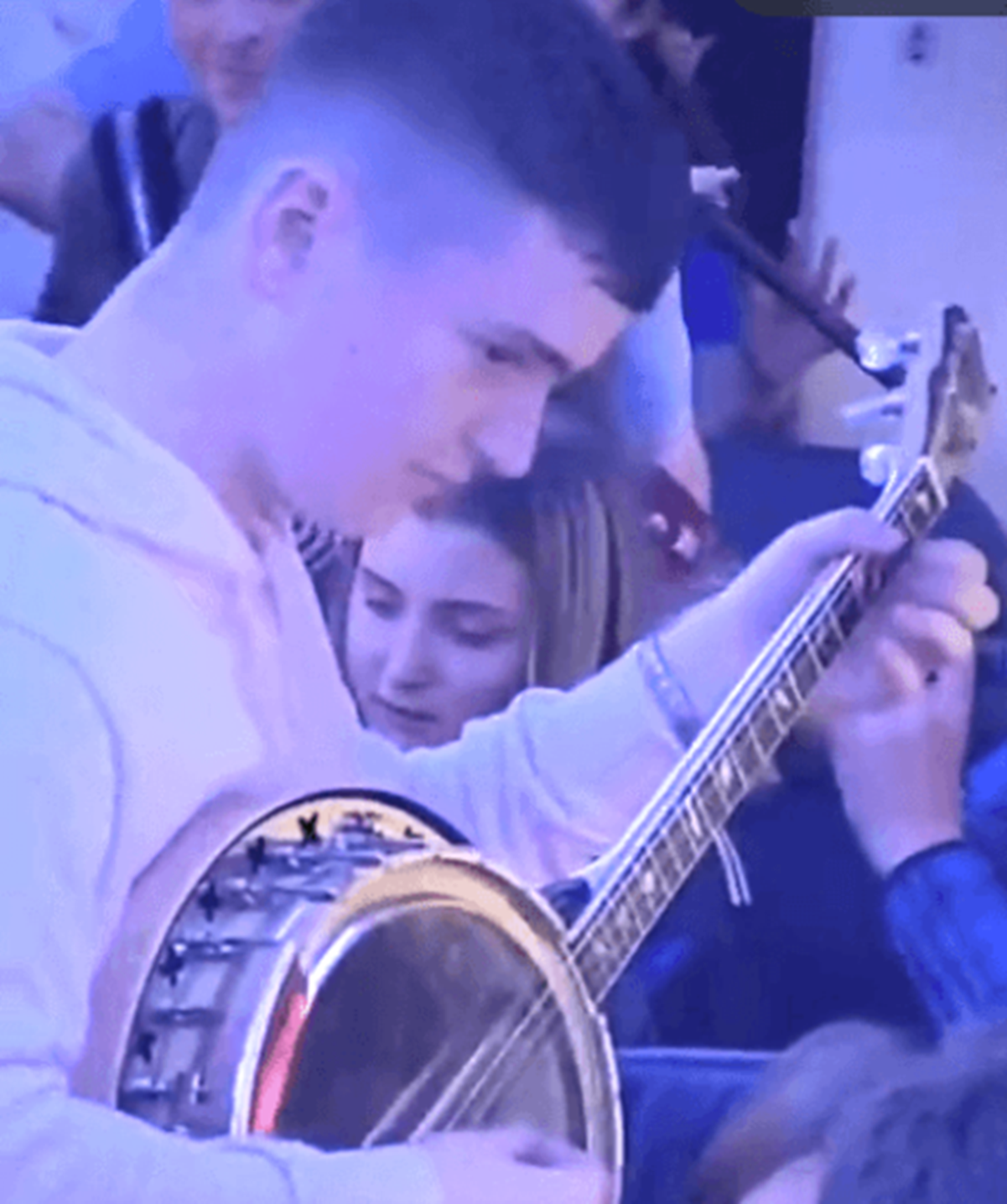 Inflight Entertainment or Earache? Passengers Forced To Endure Concert