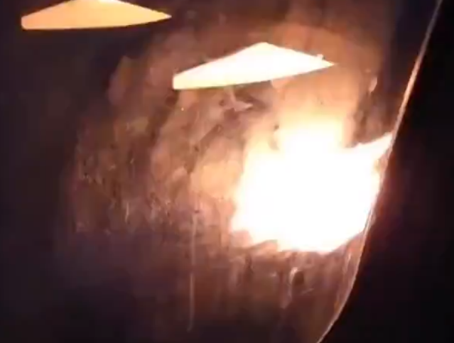 United Boeing 737-900 Dramatic Engine Flame-Out Sparks MAX Confusion ...