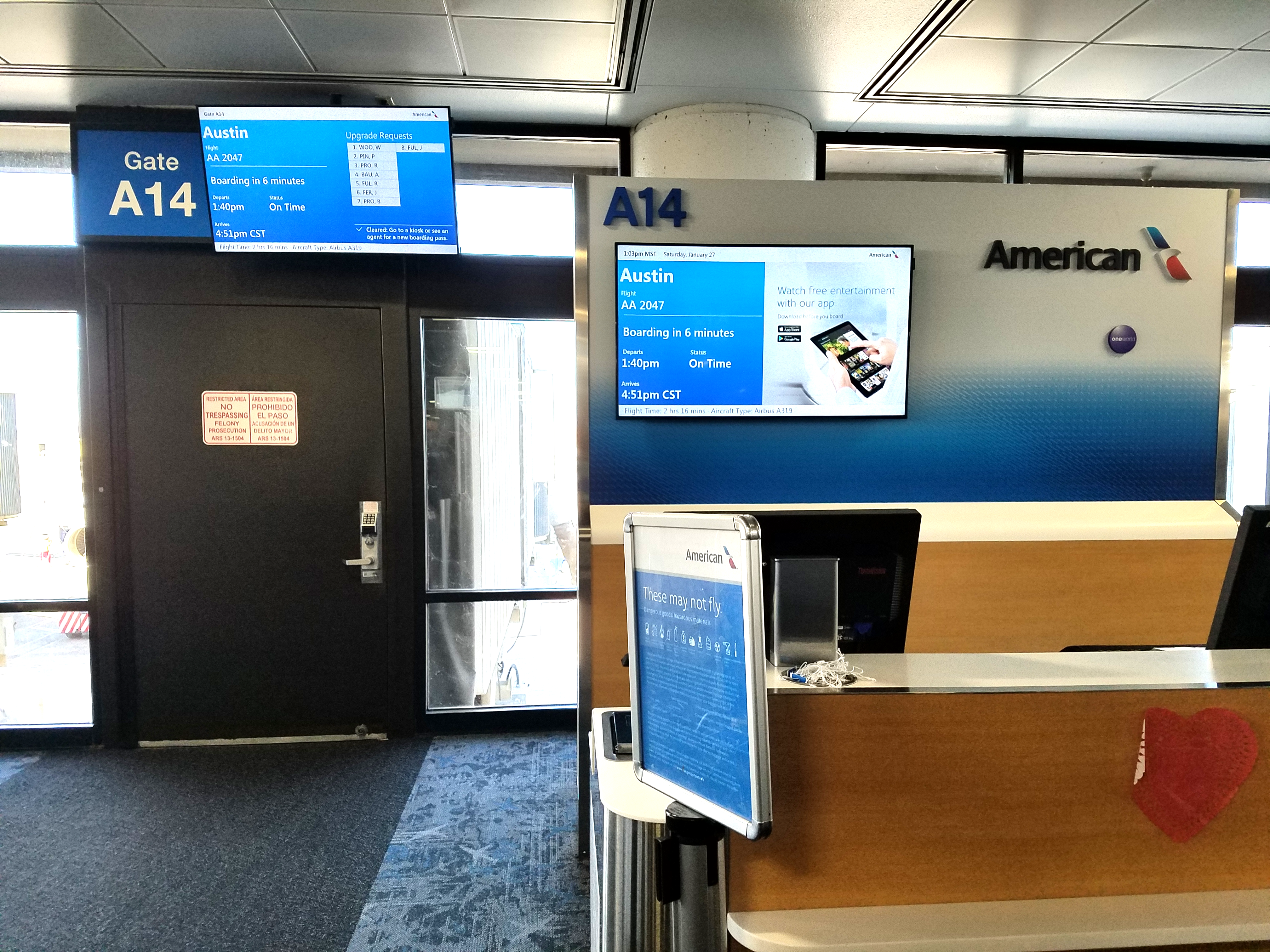 American Airlines Gate Agent’s New Rule: Try To Board Before Your Turn? Then Say Goodbye To Your Carry-On!