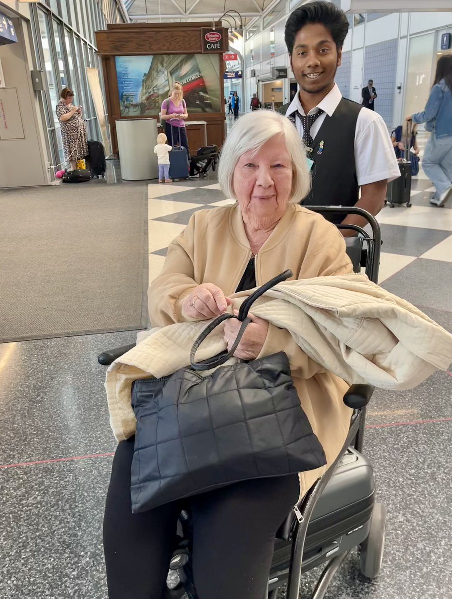 Outrage at United: 86-Year-Old Yelled At By Flight Attendant For Asking For Help