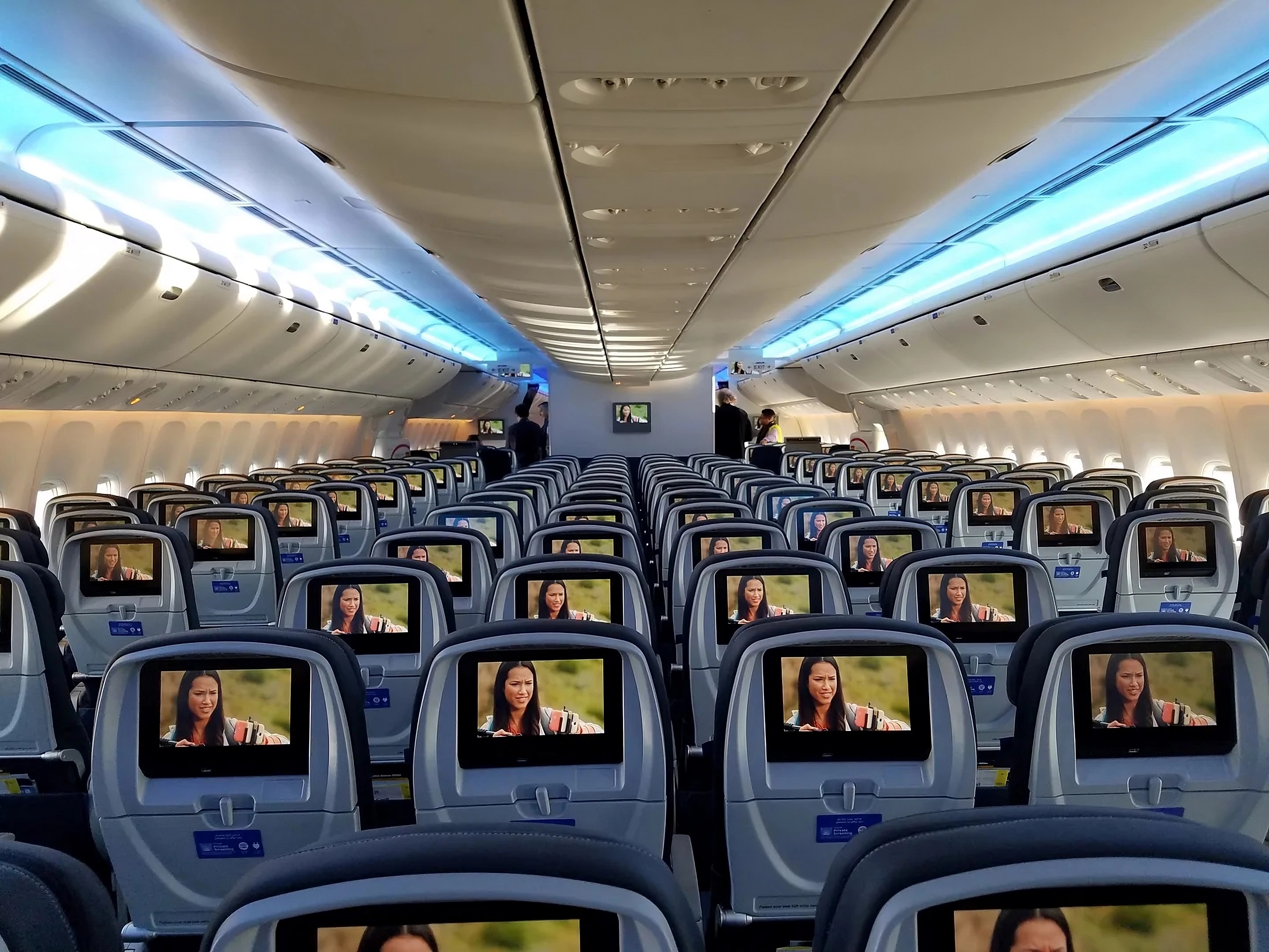 Passenger Won’t Skip The Nude Scenes On Airline Seatback Screen, Family Next To Him Is Furious: Wh image