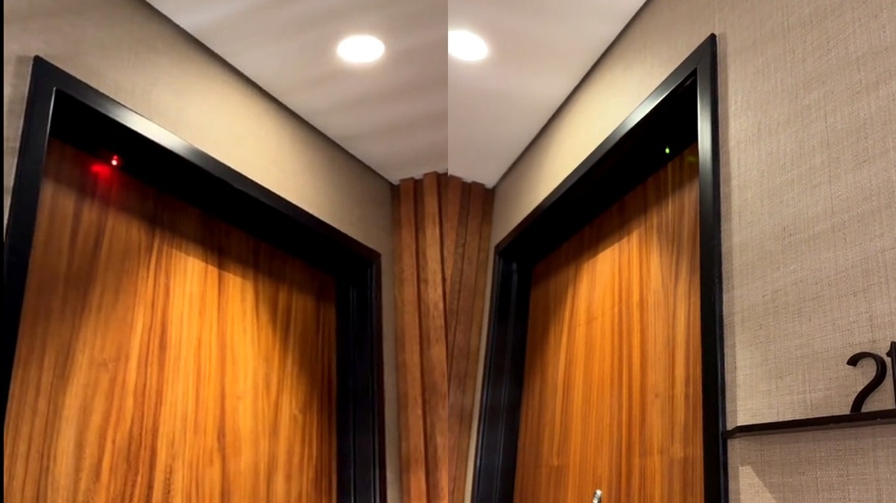 Red Or Green Lights Above Your Hotel Room Door Tell Anyone Walking By If You’re Inside image