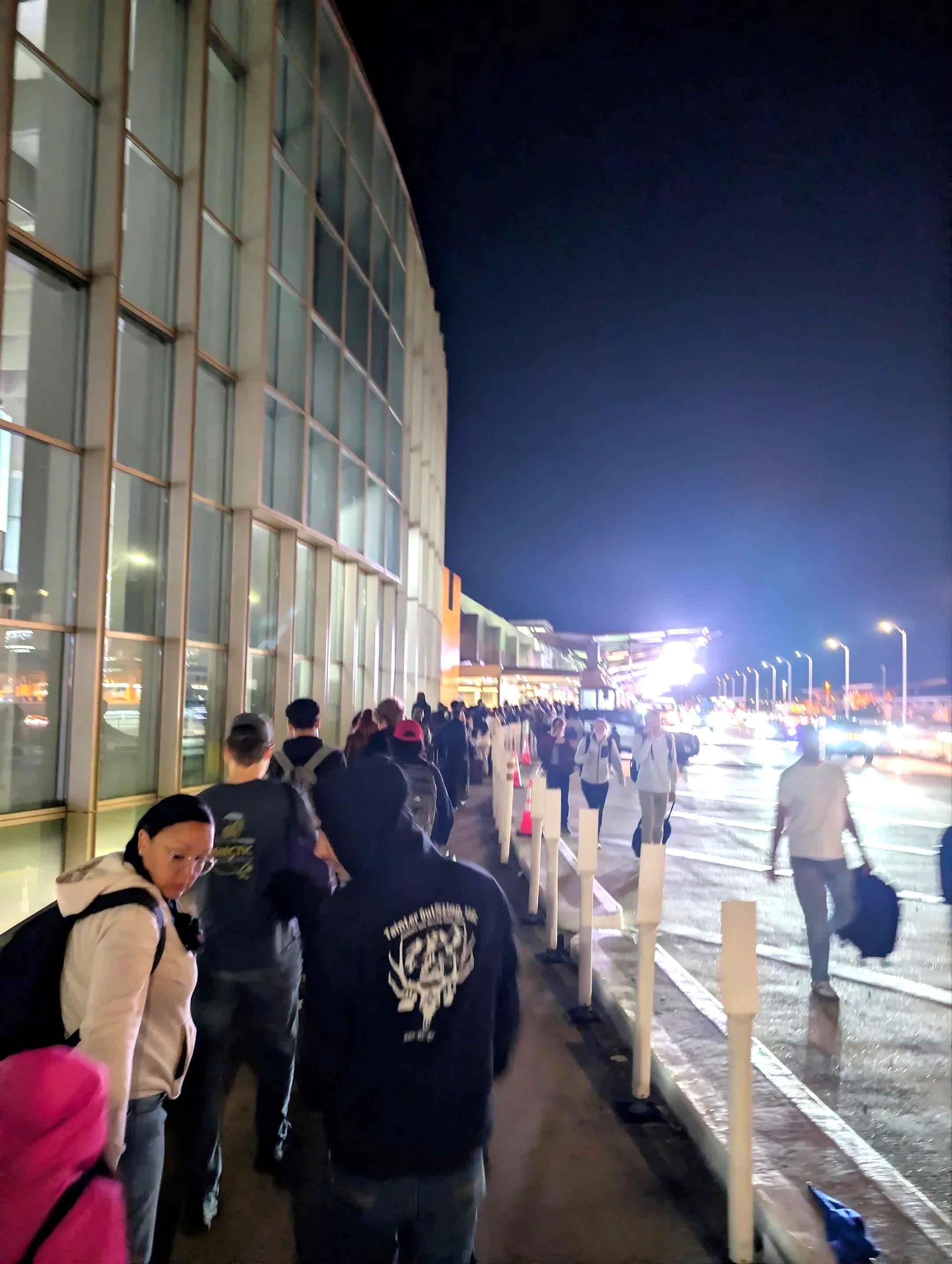 Austin Airport Security Lines Ran Outside The Terminal — But The Real Problem Was TSA, Not The Shutdown - View from the Wing