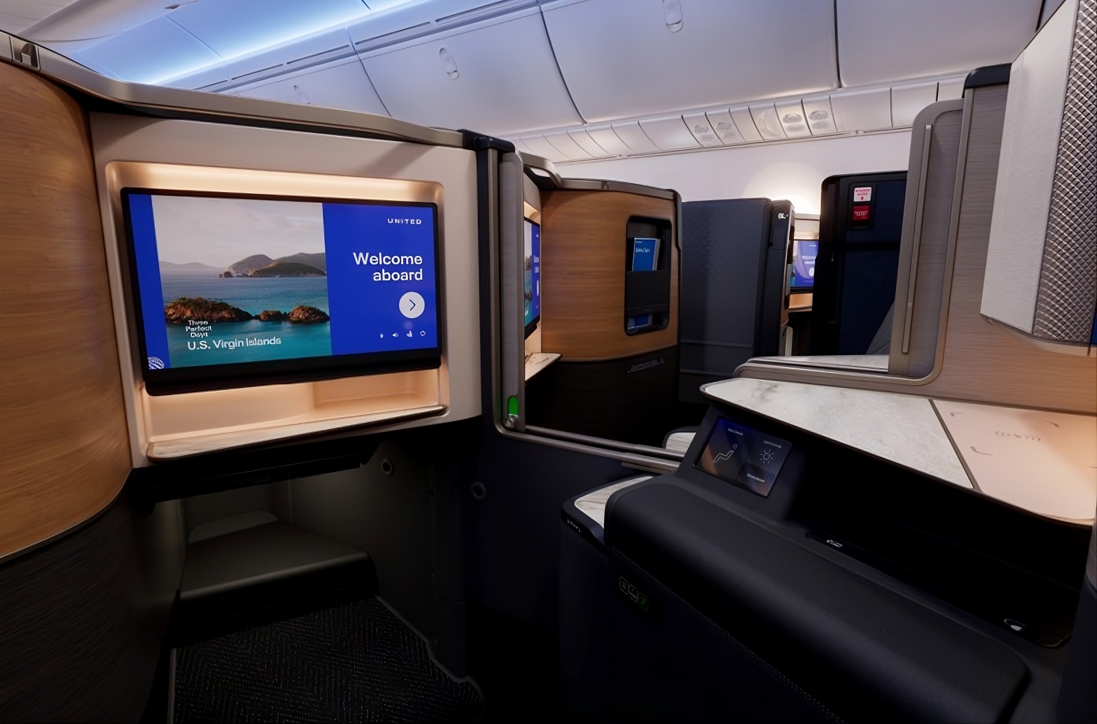 United's New Boeing 787-9 With Doored Suites And Caviar Upsell — Entering International Service April 22 - View from the Wing