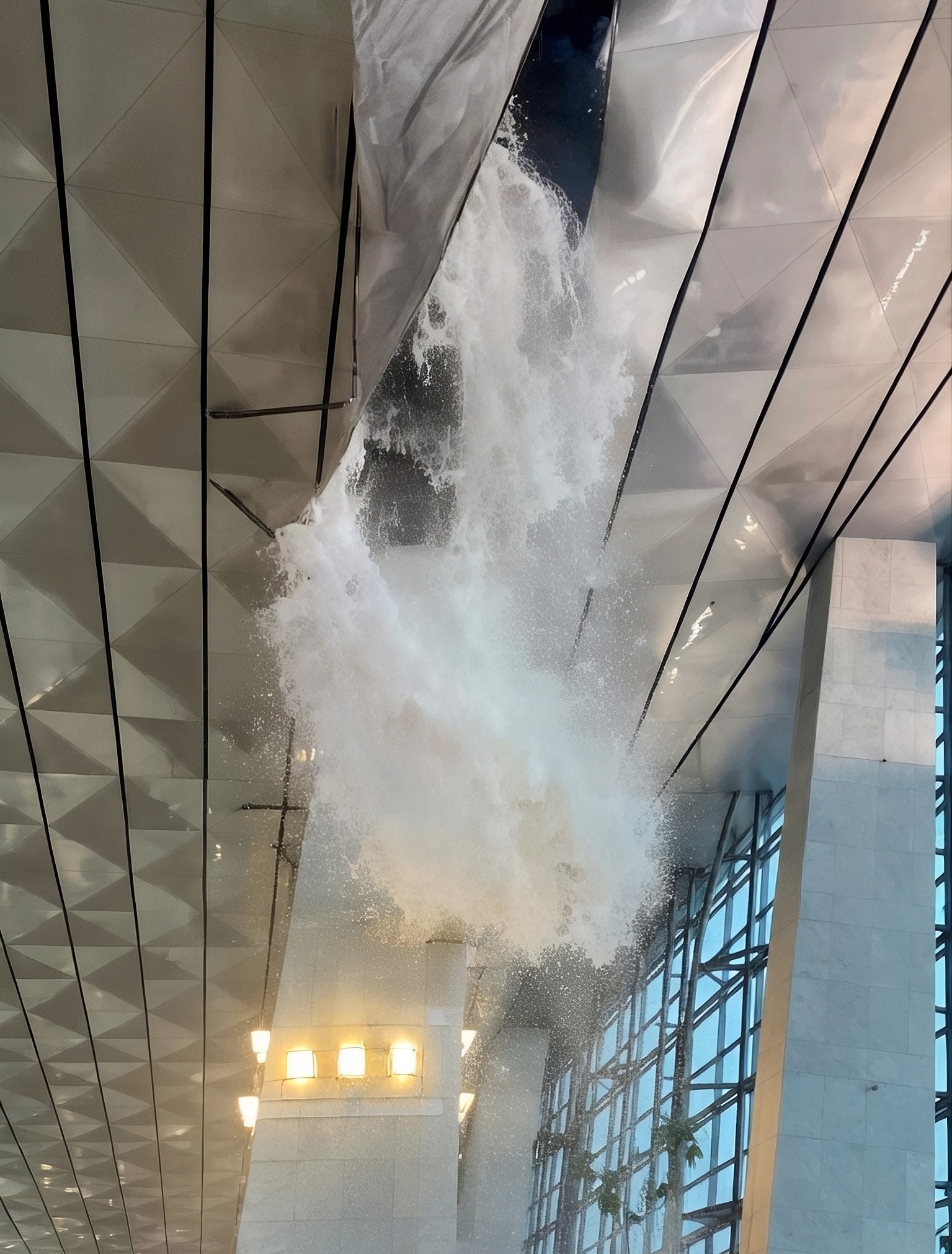 Jakarta Airport Ceiling Collapses — Heavy Rainstorm Disrupts 40 Flights