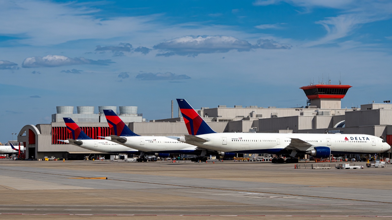 viewfromthewing.com - Gary Leff - Delta Outbid Other Airlines For Spirit's Atlanta Gates - Now It Can Block Competition At The World's Busiest Airport
