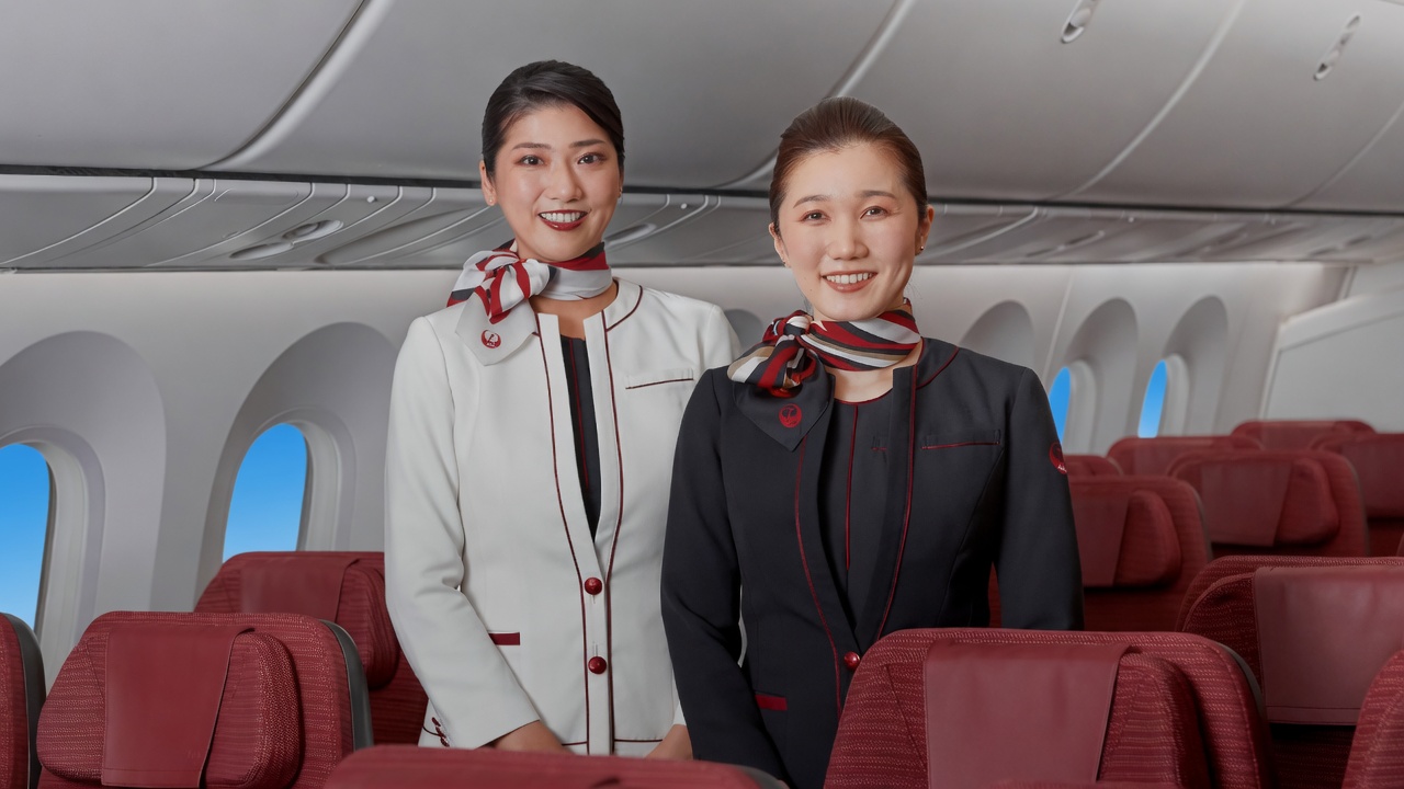 viewfromthewing.com - Gary Leff - Japan Airlines CEO Takes Another 30% Pay Cut As It Bans All 6,000 Flight Attendants From Drinking On Trips