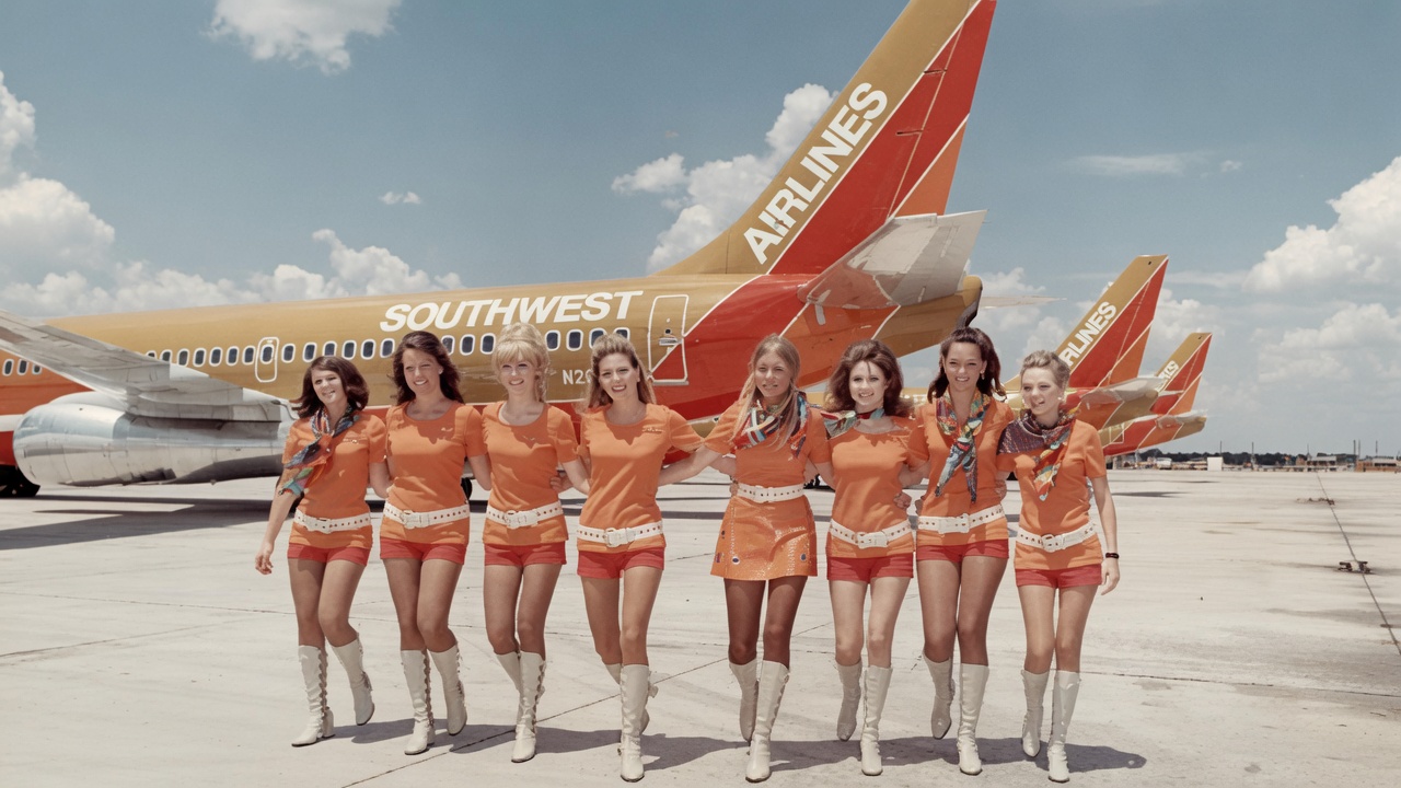 TravelWireDaily — Why U.S. Airlines Stopped Selling Flight Attendant Sex Appeal, While Asian Carriers Still Police Age, Weight, And Looks