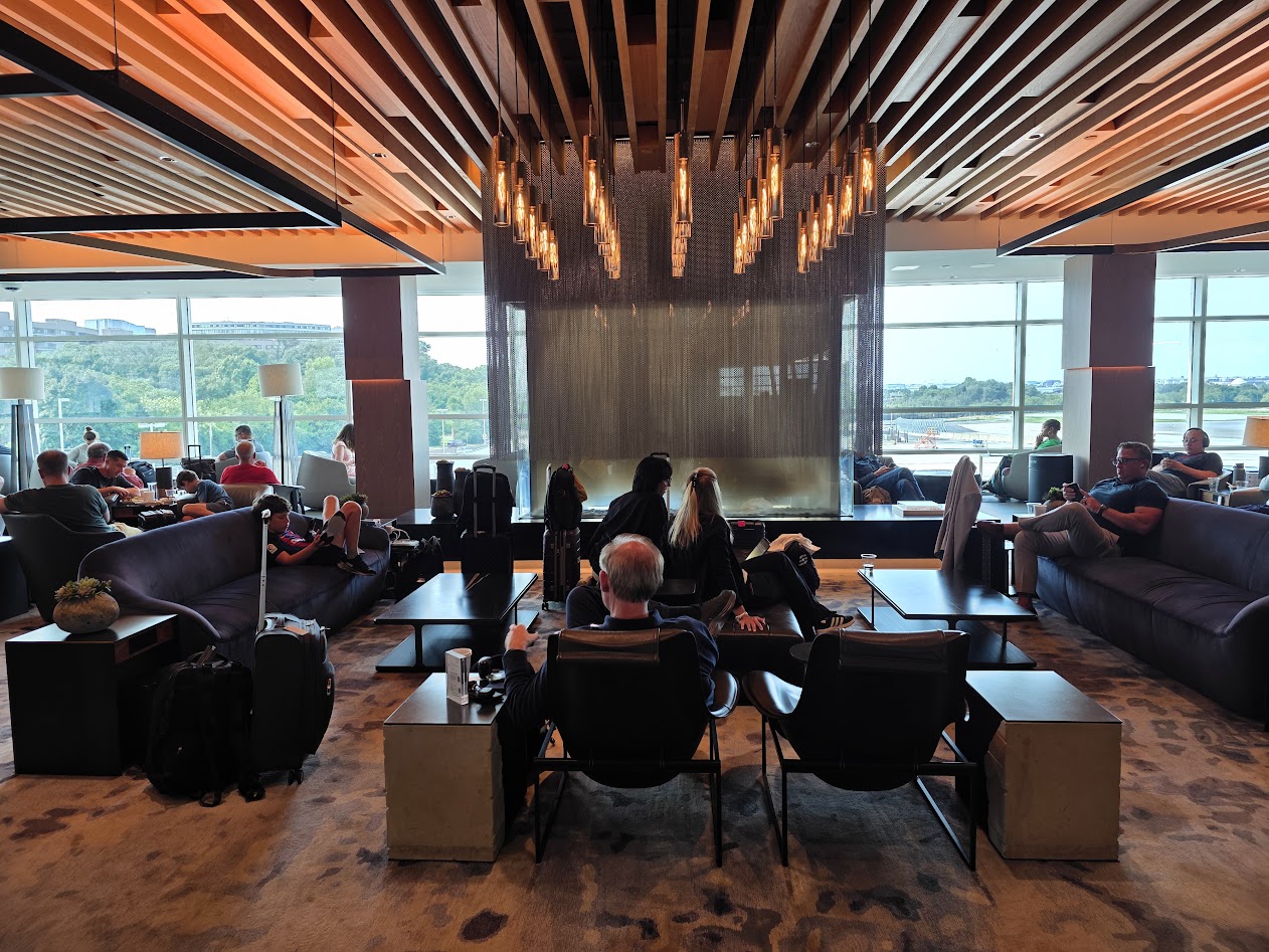 TravelWireDaily — American Airlines Is Building A 37,000 Square Foot DFW Airport Lounge—Plus A New Grab-And-Go ‘Provisions’