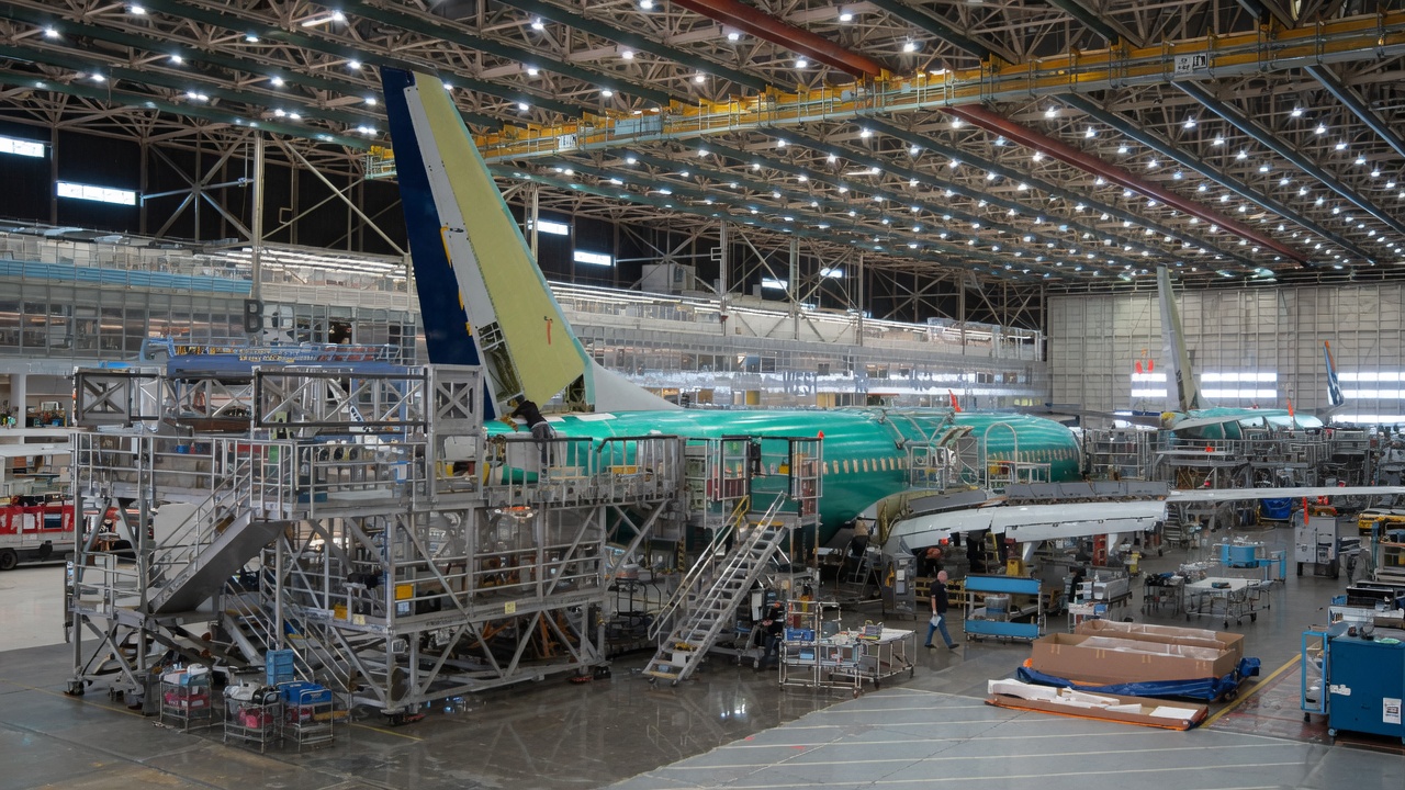 Boeing Regains Authority to Certify New 737 MAX, 787 Jets