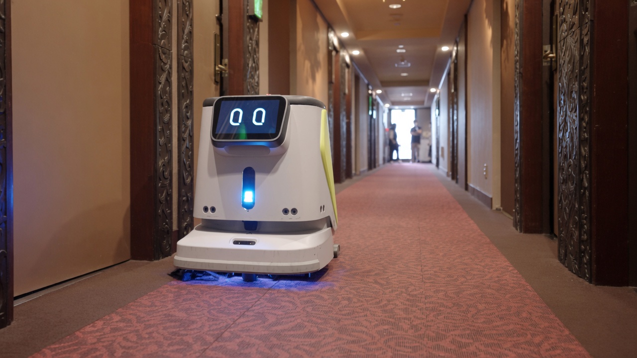 TravelWireDaily — A Hotel Staffed Entirely By Robots Opens Next Year, Providing Check-In, Housekeeping, And Even Companionship